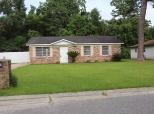212 Barbara Cir, Ocean Springs, MS 39564