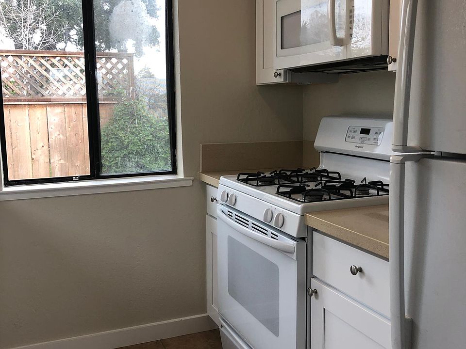 1st image of 2132 Marina Blvd