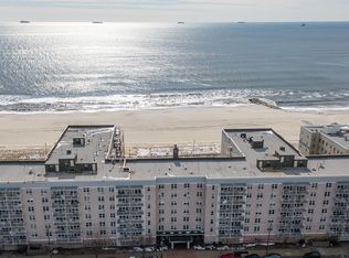 522 Shore Rd APT 1H, Long Beach, NY 11561