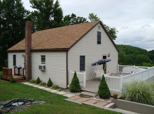 25 Grace St, Imperial, PA 15126