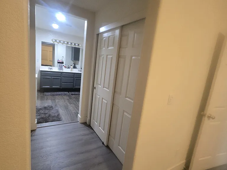 8178 Kayleen Ct — Photo 29