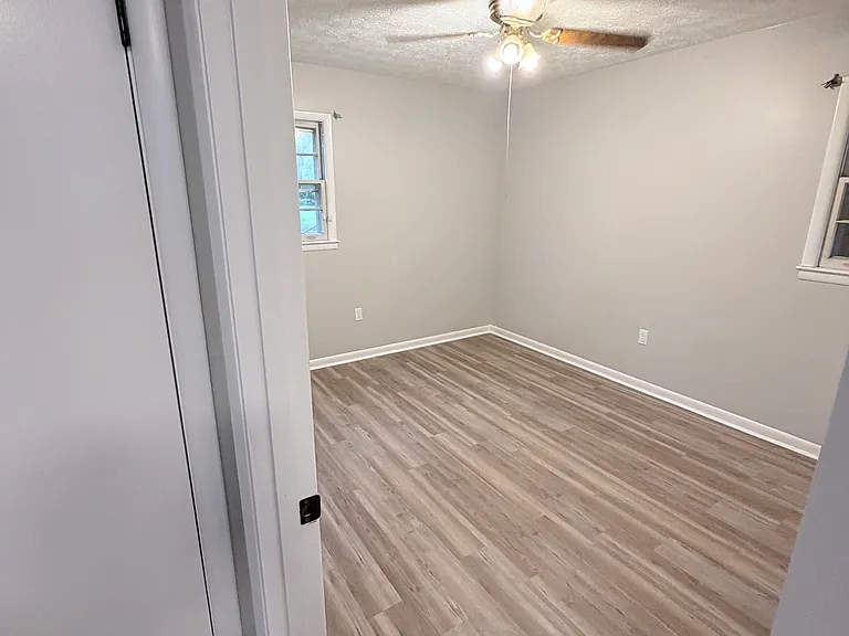 703 Hudson St #1 — Photo 11