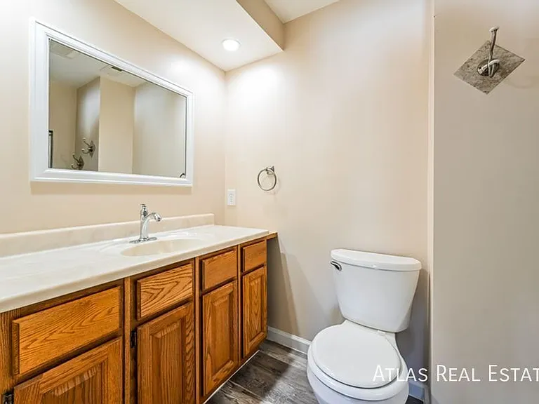 1483 S Cathay Way — Photo 10