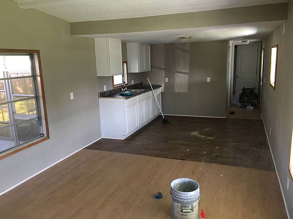 4th image of 39615 Sweetgum Ave