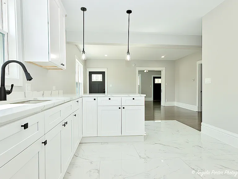 62 Pine St #A — Photo 14