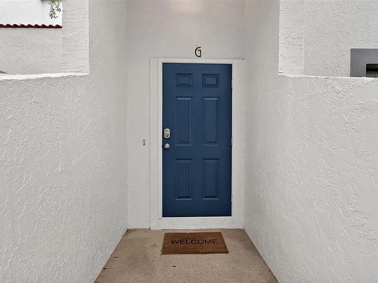 484 Santa Cruz Pl NE #G — Photo 2