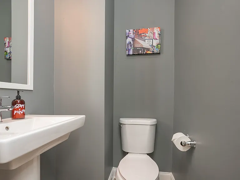 1737 Pecan St #3 — Photo 1
