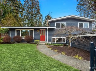9826 227th Pl SW, Edmonds, WA 98020