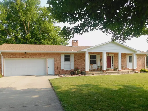 1314 E Circle Rd, Denison, IA 51442