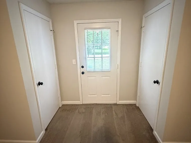 1232 Hamilton Dr — Photo 5