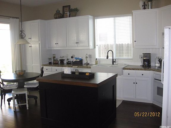 2nd image of 318 Oak Branch St