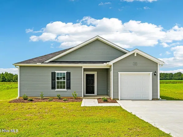 102 Hayes Drive, Pikeville, NC 27863