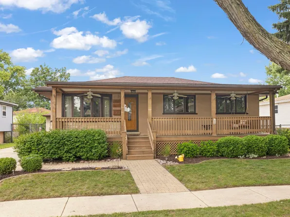 15112 Raday Dr, Midlothian, IL 60445