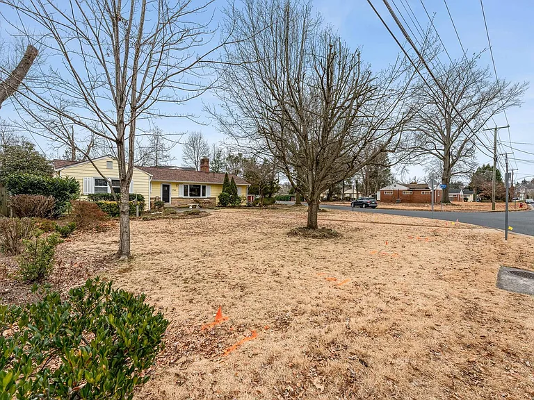 3503 Maple Ct — Photo 36