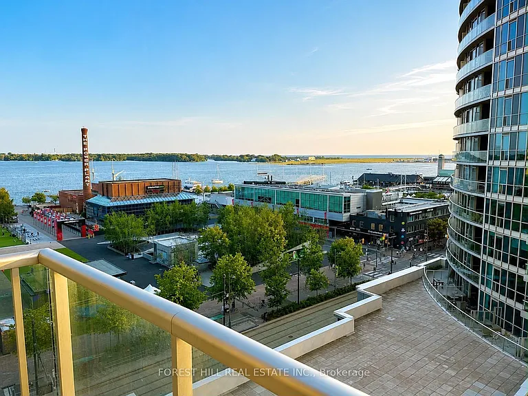 208 Queens Quay W #912 — Photo 17