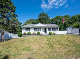 19 Handy Rd, Pocasset, MA 02559
