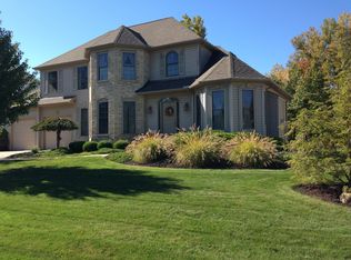 36270 Sandy Knoll Dr, Eastlake, OH 44095