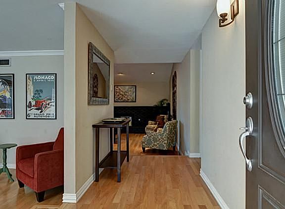 3rd image of 6611 Hillwood Ln