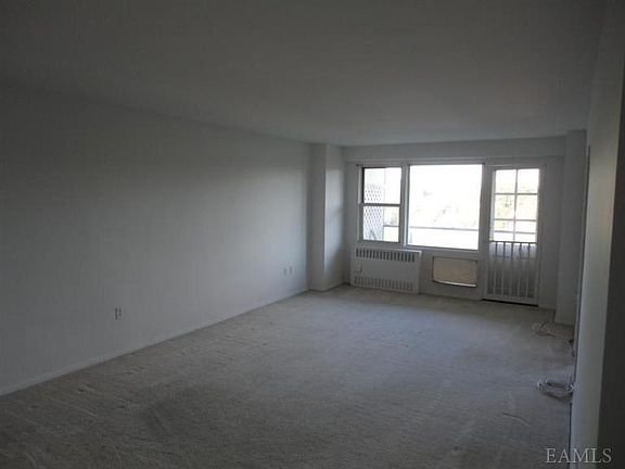 2nd image of 1841 Central Park Ave APT 5L