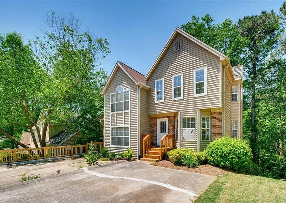 1st image of 5184 Laurel Bridge Ct SE