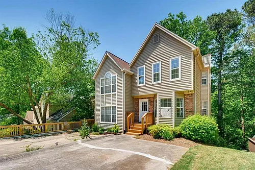 5184 Laurel Bridge Ct SE Photo 1