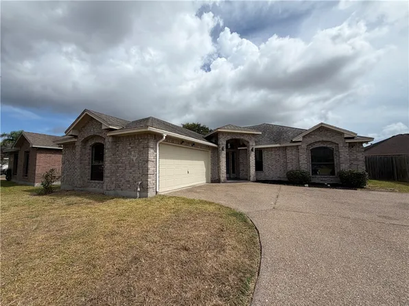 6830 Round Table St, Corpus Christi, TX 78414