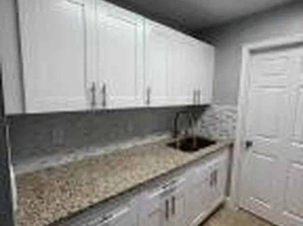 3265 E Palm Dr, Boynton Beach, FL 33435