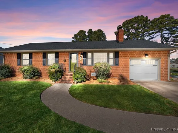 26 Odd Rd, Poquoson, VA 23662