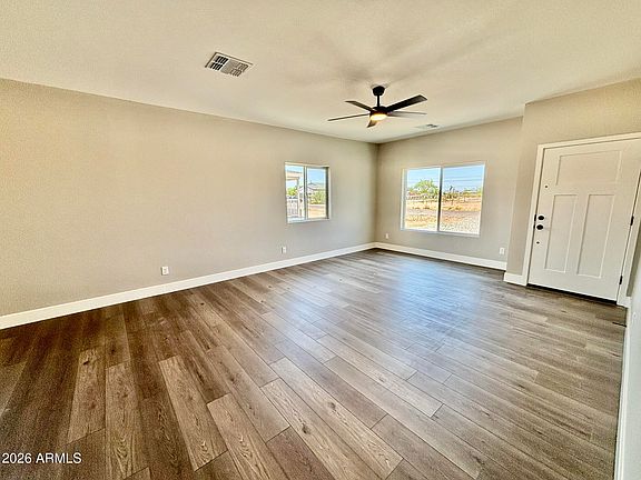 5th image of 3155 W COLUSA Drive