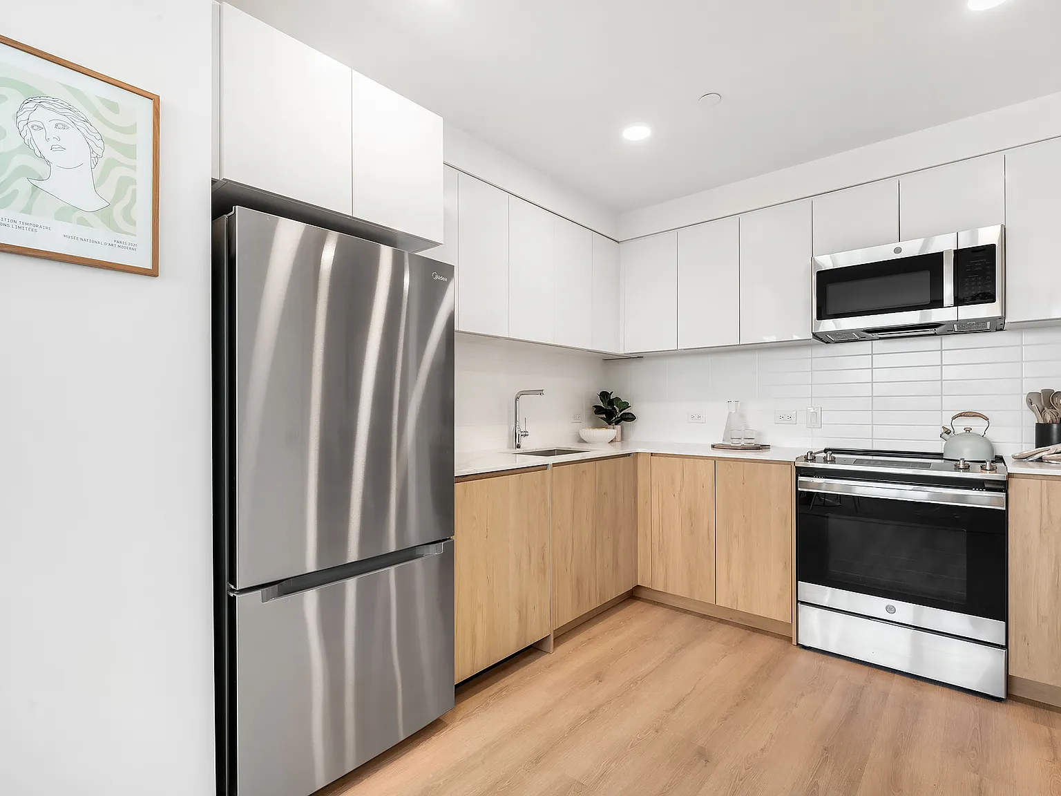 2840 Atlantic Avenue — Photo 4