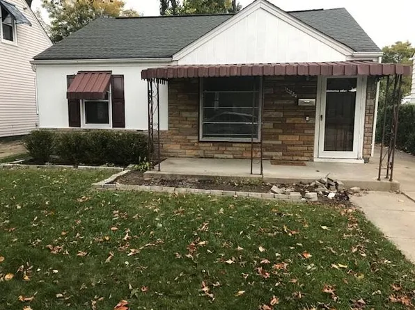 14480 Borgman Ave, Oak Park, MI 48237