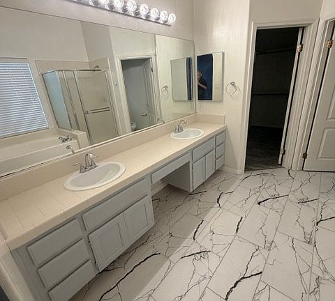 4th image of 11118 Snowcreek Falls Ave