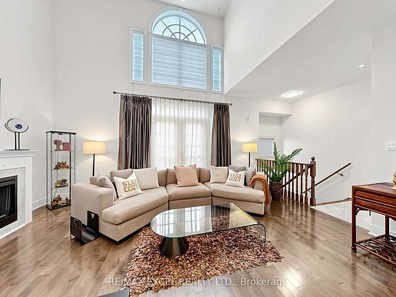 2nd image of 25 Lord Durham Rd