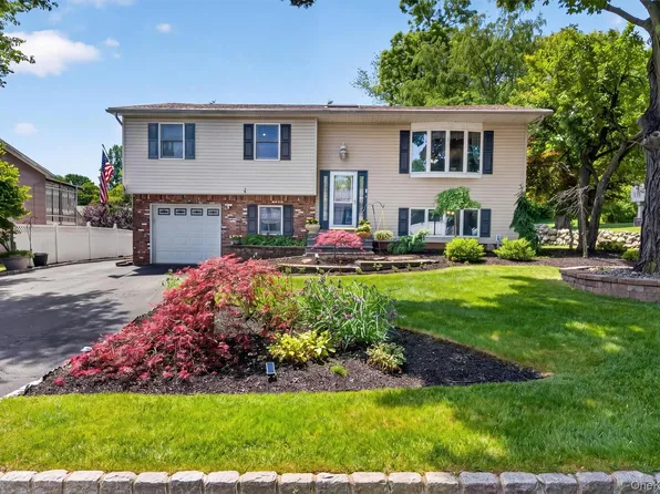 17 McGovern Drive, Garnerville, NY 10923