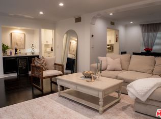 5257 Coldwater Canyon Ave Unit B, Van Nuys, CA 91401