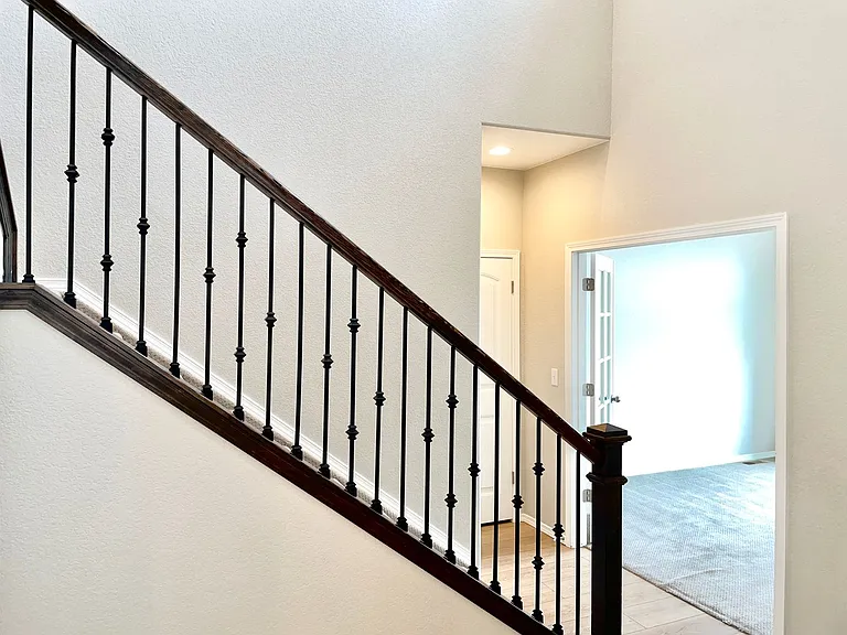 5758 Griffin Dr — Photo 4