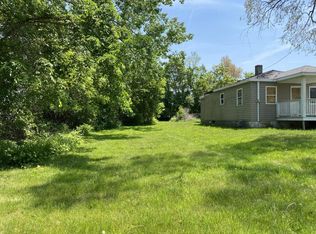 3047 Hamlin St, Racine, WI 53403