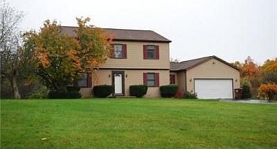 1st image of 9064 Clover Dr