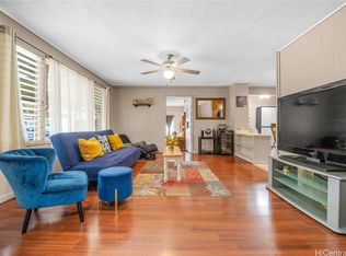 94-1183 Kahuaina St, Waipahu, HI 96797
