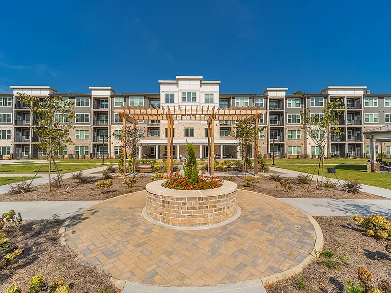 Covington Crossings 55+ Senior Living — Photo 26