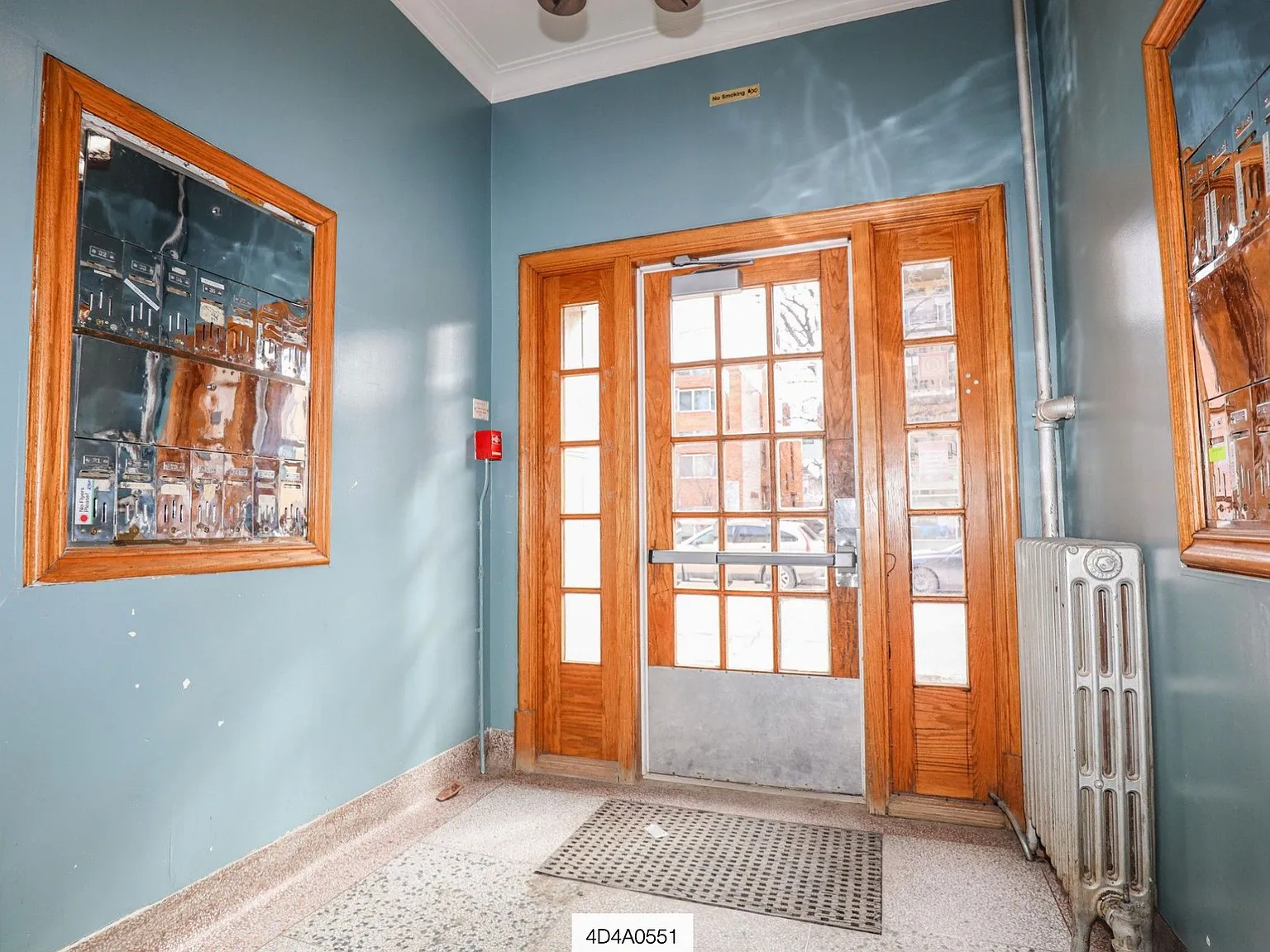 24 Stradbrook Ave — Photo 2