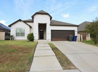 105 Spanish Oak Dr, Laredo, TX 78045