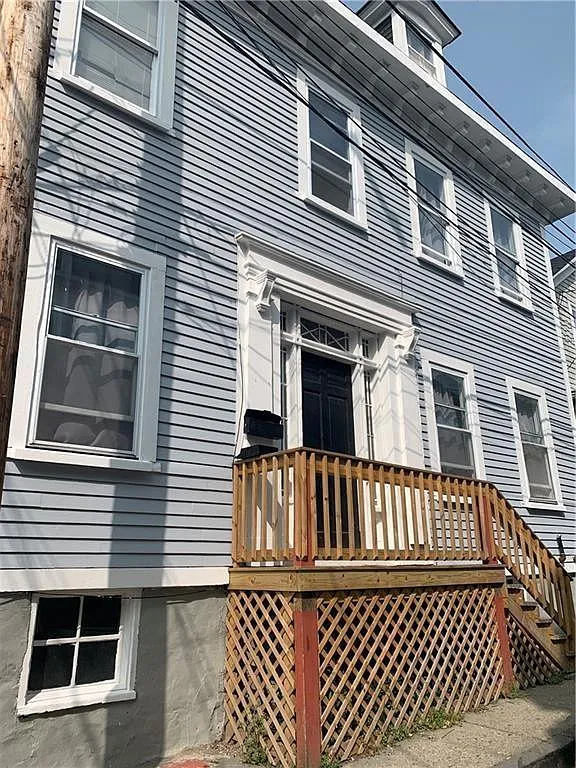 3 bed, 1114 sqft, $2,600 — Photo 1