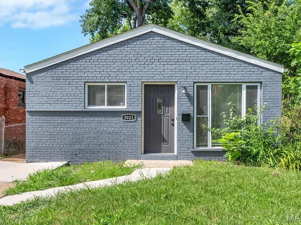 3021 Henrietta St, Saint Louis, MO 63104