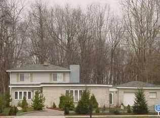 1805 E Jolly Rd, Lansing, MI 48910