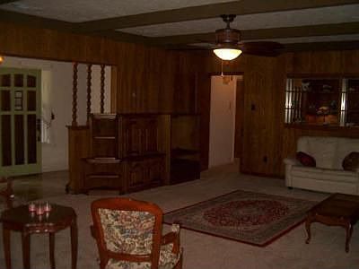 3rd image of 1304 Thunderbrook Cir