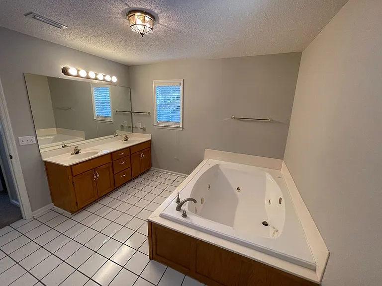 25 Spearhead Dr — Photo 11