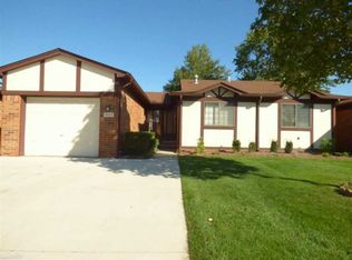 5405 Christi Dr, Warren, MI 48091