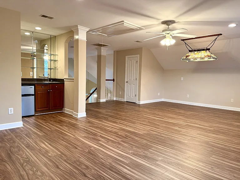 510 Clearwater Dr — Photo 18