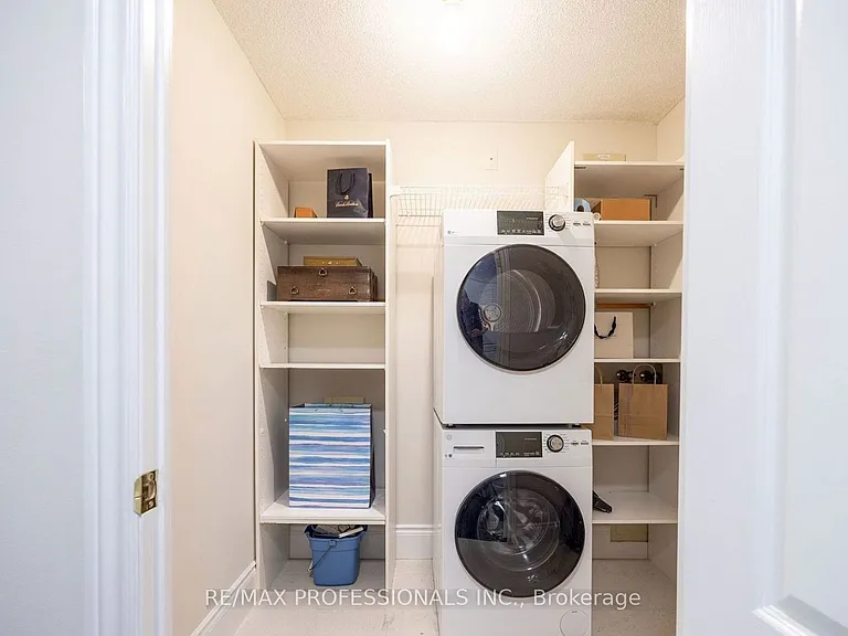 75 York Mills Rd #303 — Photo 25